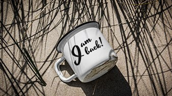 Emaille ist wieder da! Enamelware is back! Emaille Becher bedrucken, gefragt wie selten zuvor.