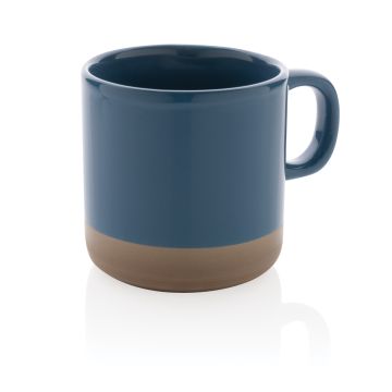 Becher aus glasiertem Keramik