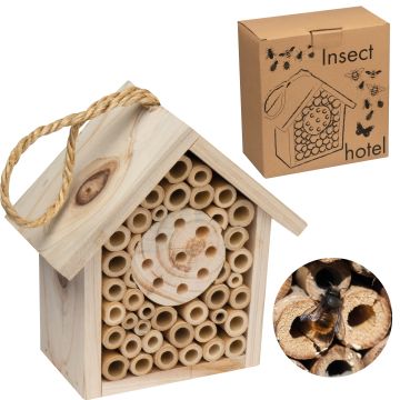 Insektenhotel aus Holz Insektenhotel aus Holz
