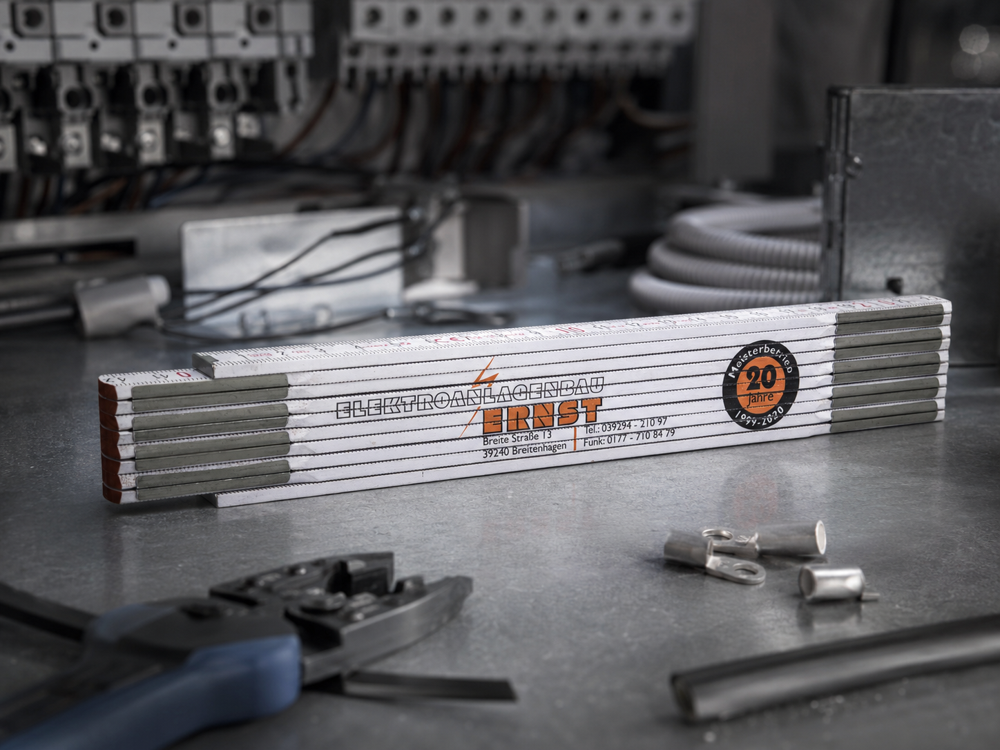 STABILA Serie 600 Zollstock mit roten Enden und Logo bedruckt
